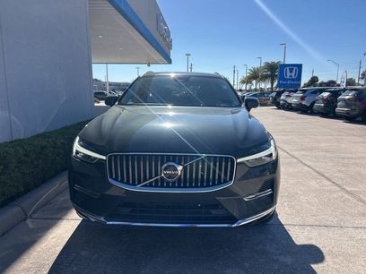 Used 2022 Volvo XC60 B6 Inscription w/ Advanced Package