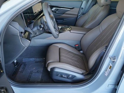 New 2026 BMW 530i w/ M Sport Package image 11