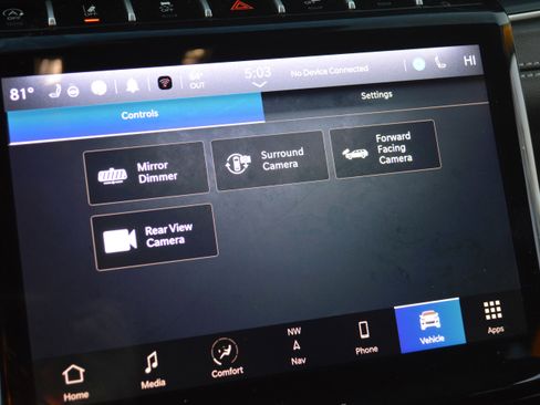 Used 2023 Jeep Grand Cherokee Limited w/ Luxury Tech Group II image 21