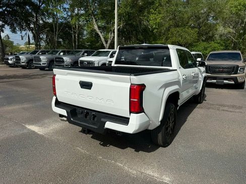 Used 2026 Toyota Tacoma SR5 RWD image 9