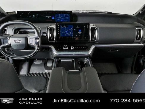 Used 2025 Ford Expedition Max Platinum w/ Stealth Appearance Package AWD/4WD image 20