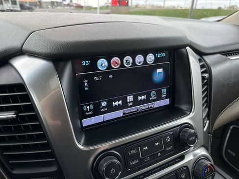 Used 2020 Chevrolet Tahoe Premier w/ Premier 6.2L Value Package image 16