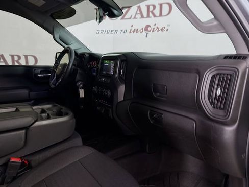 Used 2022 Chevrolet Silverado 1500 Custom w/ Safety Confidence Package image 32