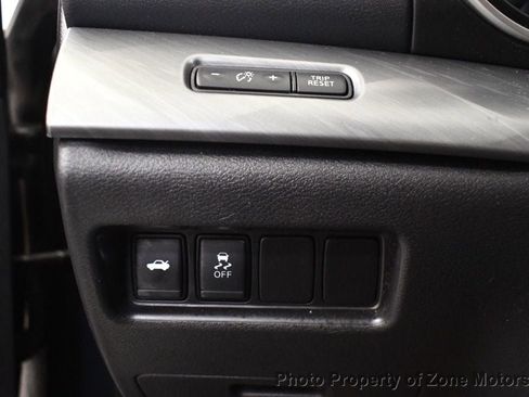 Used 2017 Nissan Maxima 3.5 SV image 29