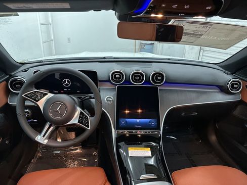 Used 2025 Mercedes-Benz C 300 Sedan image 20