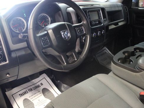 Used 2020 RAM 1500 Tradesman w/ Tradesman SXT Package RWD image 16
