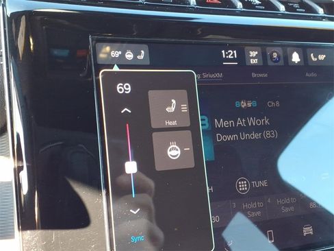 Used 2023 Jeep Grand Cherokee L Altitude image 21