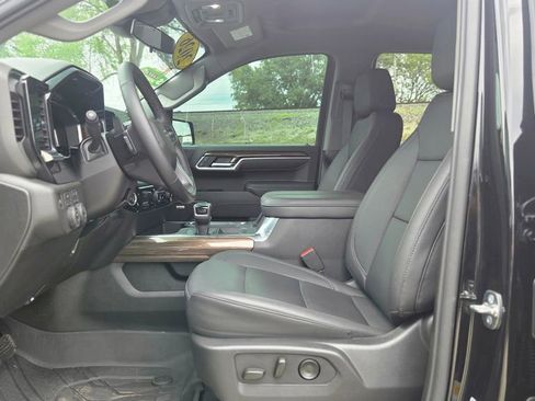Used 2026 Chevrolet Silverado 1500 RST w/ All Star Edition Plus AWD/4WD image 13