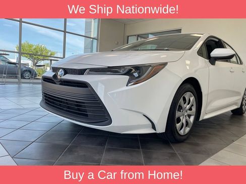 Used 2025 Toyota Corolla LE FWD image 14