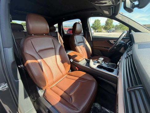 Used 2019 Audi Q7 2.0T Premium Plus w/ Premium Plus Package AWD/4WD image 25