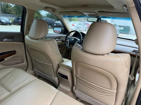Used 2010 Honda Accord EX-L image 24