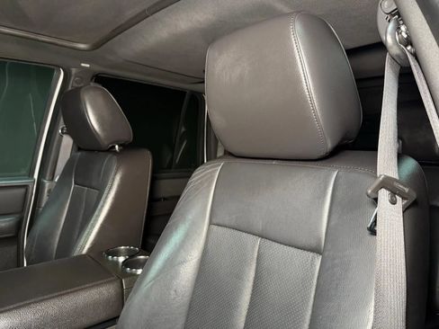 Used 2012 Ford Expedition EL Limited RWD image 33