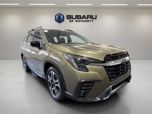 Used 2024 Subaru Ascent Touring image 7