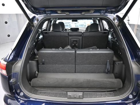 Used 2023 Mitsubishi Outlander SE image 46