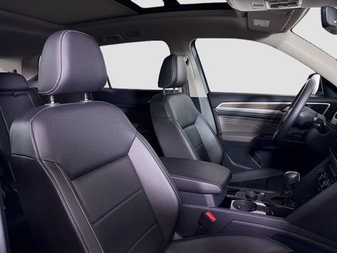 Certified 2023 Volkswagen Atlas SEL AWD/4WD image 32