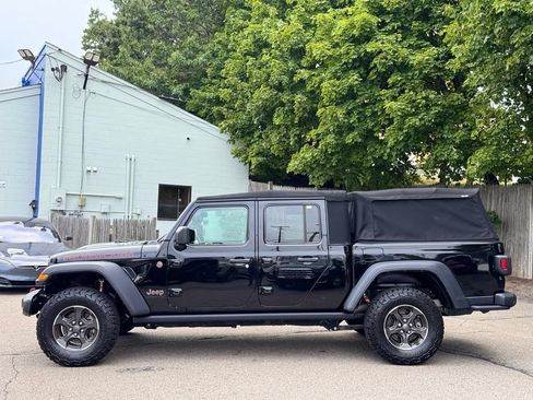Used 2021 Jeep Gladiator Rubicon w/ Trailer Tow Package AWD/4WD image 3