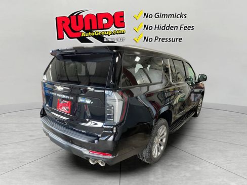 New 2026 Chevrolet Suburban Premier w/ Sun And Tow Package image 4