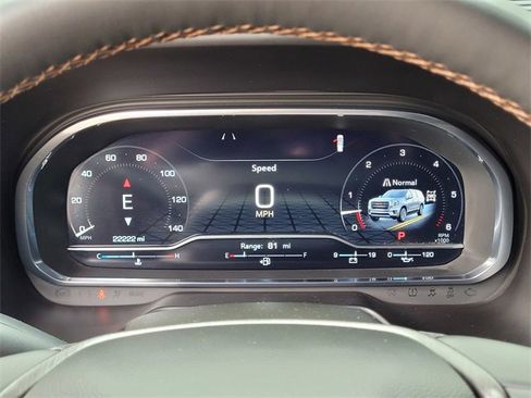 Used 2024 GMC Yukon AT4 w/ Technology Package image 22