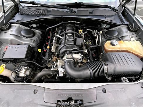 Used 2018 Dodge Charger R/T w/ Driver Confidence Group image 32