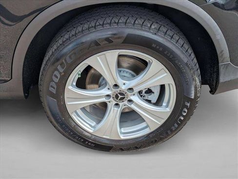 Certified 2018 Mercedes-Benz GLC 300 image 23