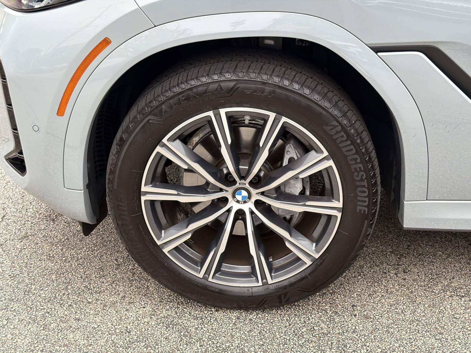 Certified 2026 BMW X6 xDrive40i AWD/4WD image 10