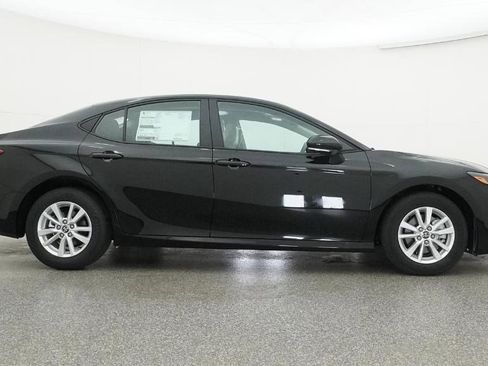 New 2026 Toyota Camry LE image 70