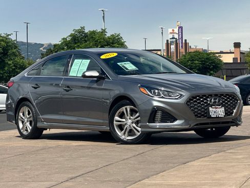 Used 2019 Hyundai Sonata Sport FWD image 2