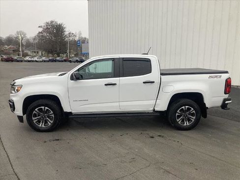Used 2022 Chevrolet Colorado Z71 image 2