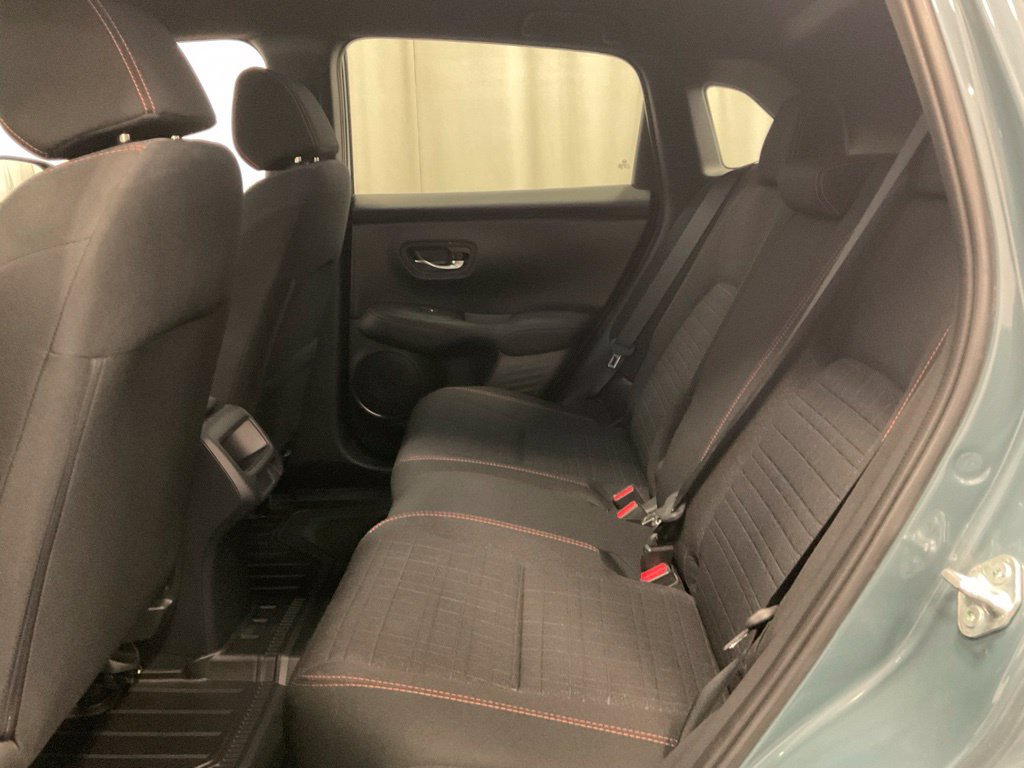 Used 2025 Honda HR-V Sport image 33