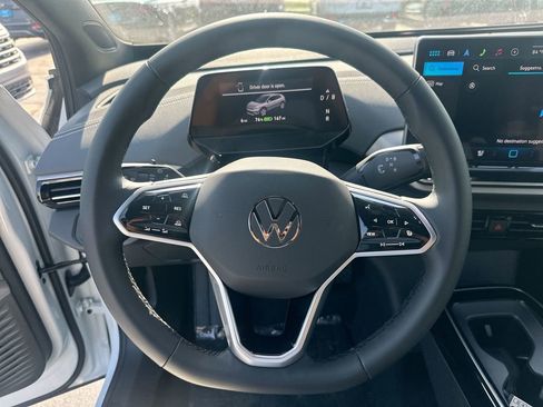 New 2025 Volkswagen ID.4 Pro S image 39