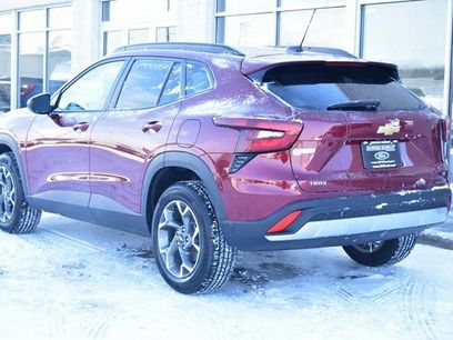 Used 2025 Chevrolet Trax LT w/ LT Convenience Package