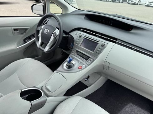 Used 2013 Toyota Prius Two FWD image 14