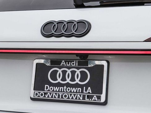 New 2026 Audi Q3 quattro 2.0T AWD/4WD image 11