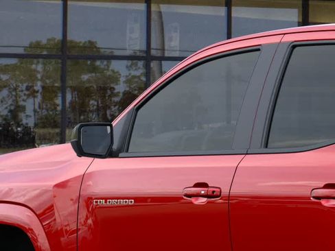 New 2026 Chevrolet Colorado Z71 w/ Technology Package AWD/4WD image 12