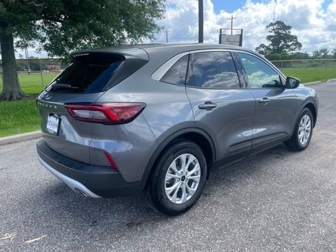 Used 2024 Ford Escape Active w/ Tech Pack #1 FWD image 8