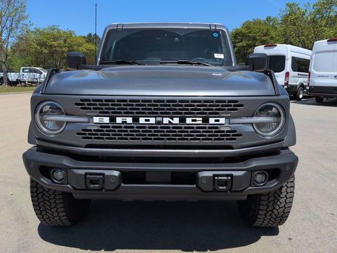 New 2026 Ford Bronco Badlands image 8