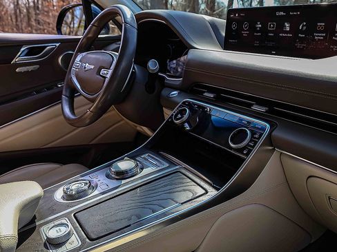 Used 2023 Genesis GV80 2.5T w/ Prestige Package image 26