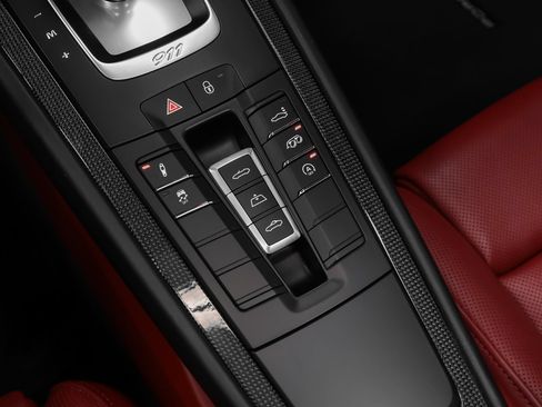 Certified 2017 Porsche 911 Carrera RWD image 43
