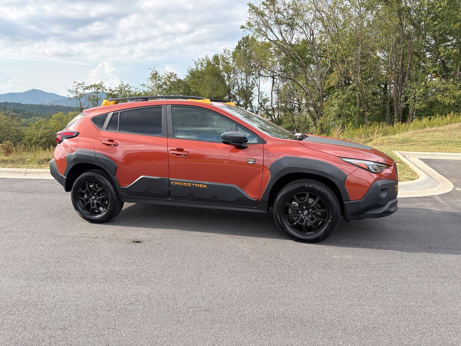 Certified 2024 Subaru Crosstrek 2.5i Wilderness w/ Wilderness Package AWD/4WD image 8