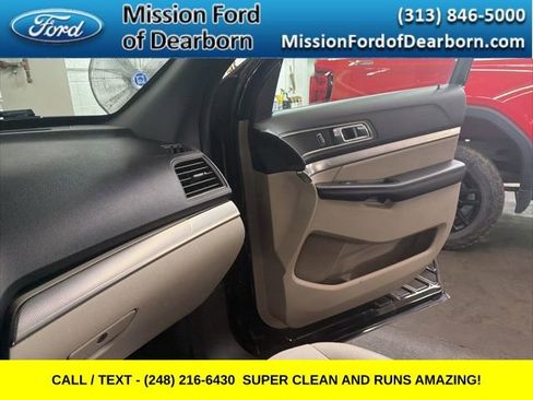 Used 2019 Ford Explorer XLT AWD/4WD image 26