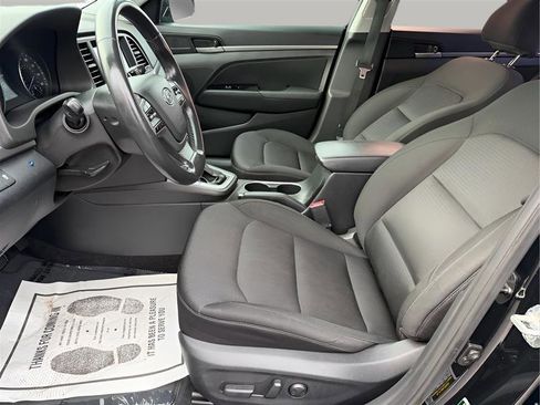 Used 2017 Hyundai Elantra Value Edition image 15