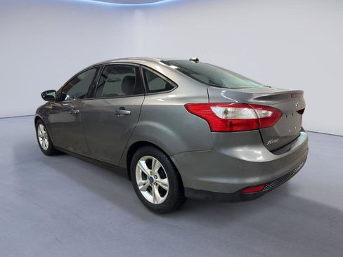 Used 2014 Ford Focus SE image 4