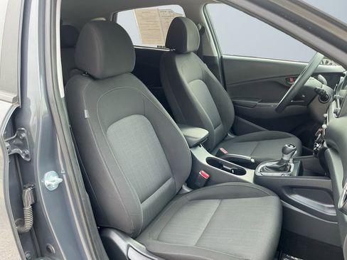 Used 2023 Hyundai Kona SEL AWD/4WD image 16