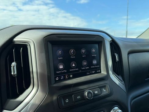 Used 2024 GMC Sierra 2500 Pro w/ Convenience Package AWD/4WD image 15
