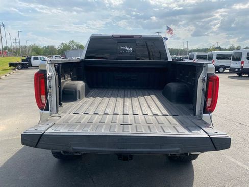Used 2019 GMC Sierra 1500 SLT w/ SLT Premium Plus Package image 9