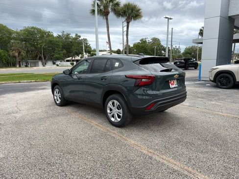 New 2026 Chevrolet Trax LS FWD image 8