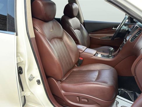 Used 2016 INFINITI QX50 AWD w/ Premium Plus Package image 14