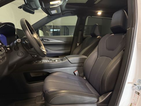 Certified 2026 INFINITI QX60 Sport w/ Dark Cargo Package AWD/4WD image 12