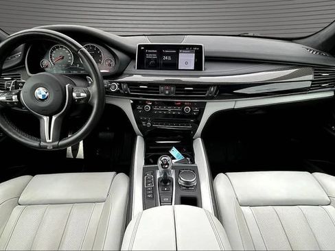 Used 2018 BMW X5 M AWD/4WD image 7