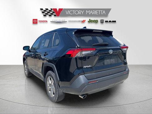 Used 2024 Toyota RAV4 XLE AWD/4WD image 2